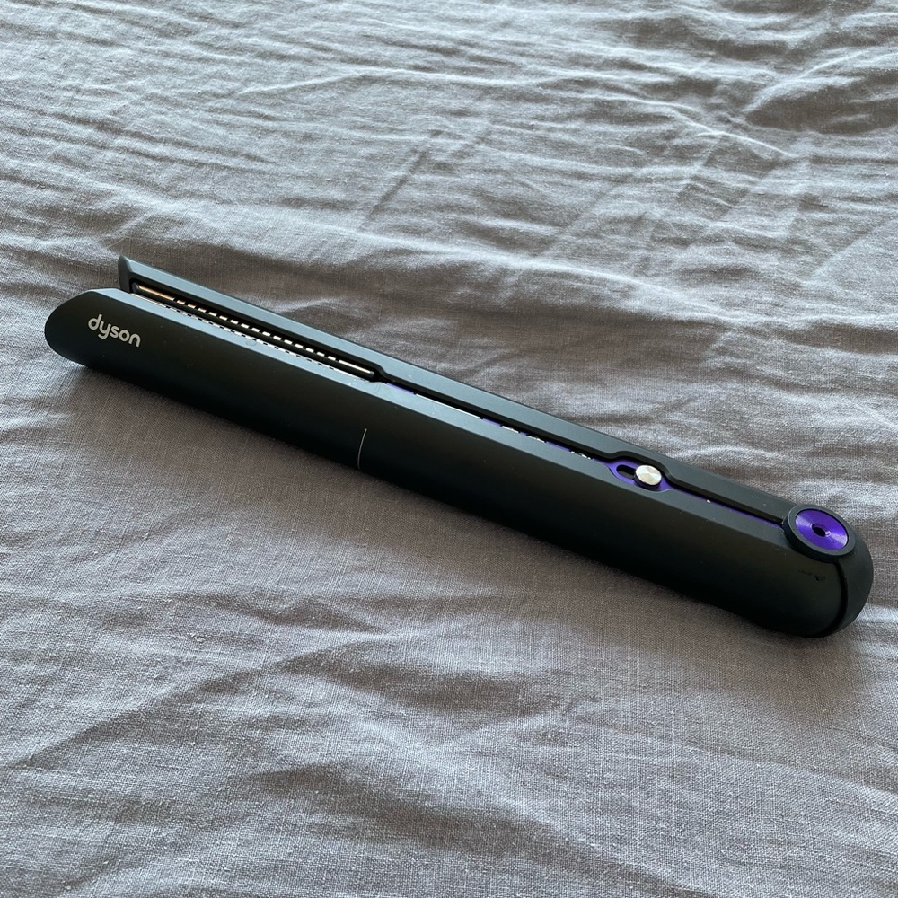 Cordless Dyson Straightener